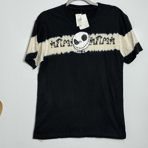 BoxLunch Disney Nightmare Before Christmas Jack Skellington Tshirt Halloween NWT - Picture 2 of 9